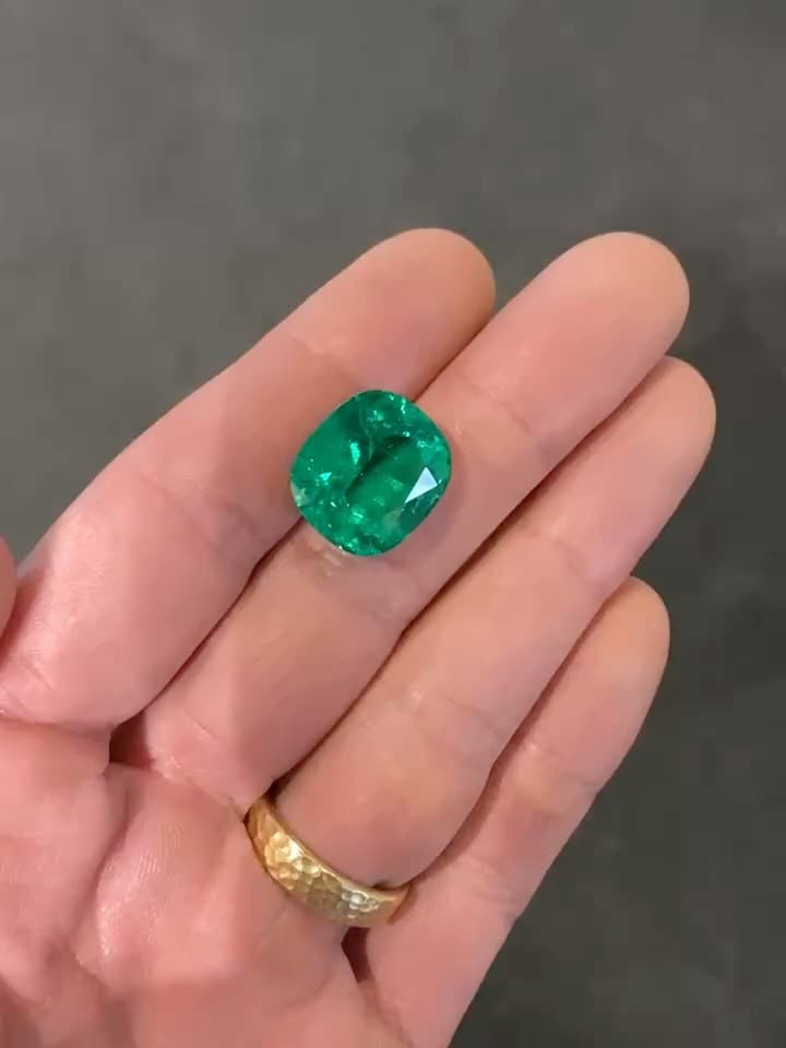 Emerald 20.00 ct