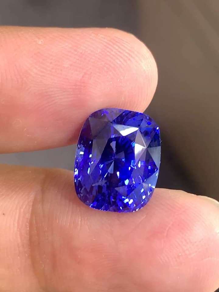 Sapphire 12.93 ct
