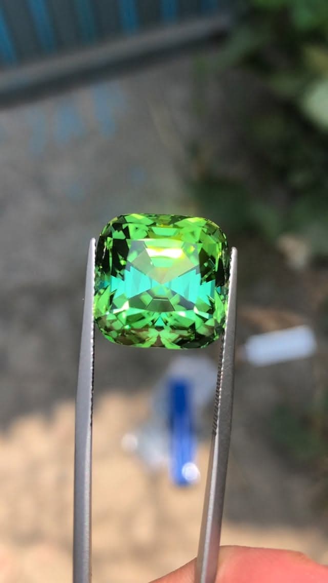 Mint Green 22.00 ct