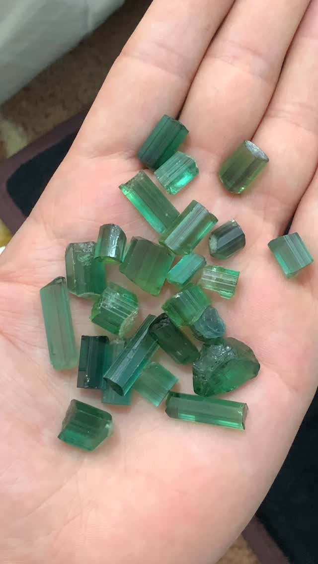 Tourmaline 153.45 ct