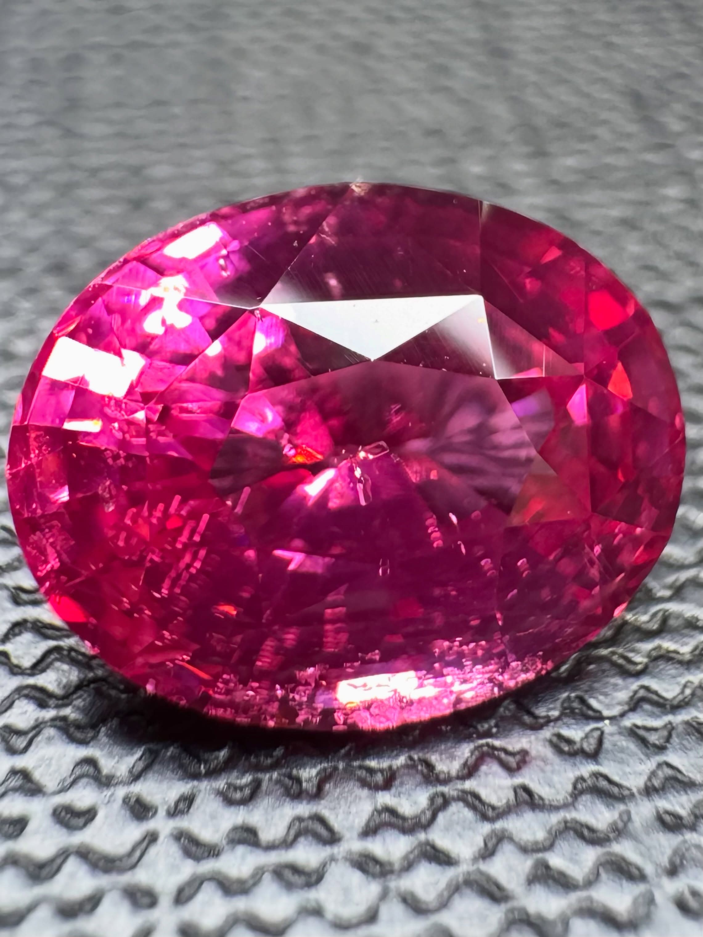 Mahenge Spinel 0.00 ct