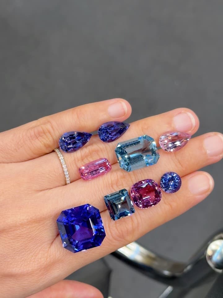 Tanzanite 0.00 ct