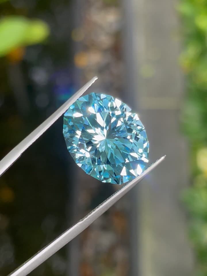 Swiss Blue 18.45 ct