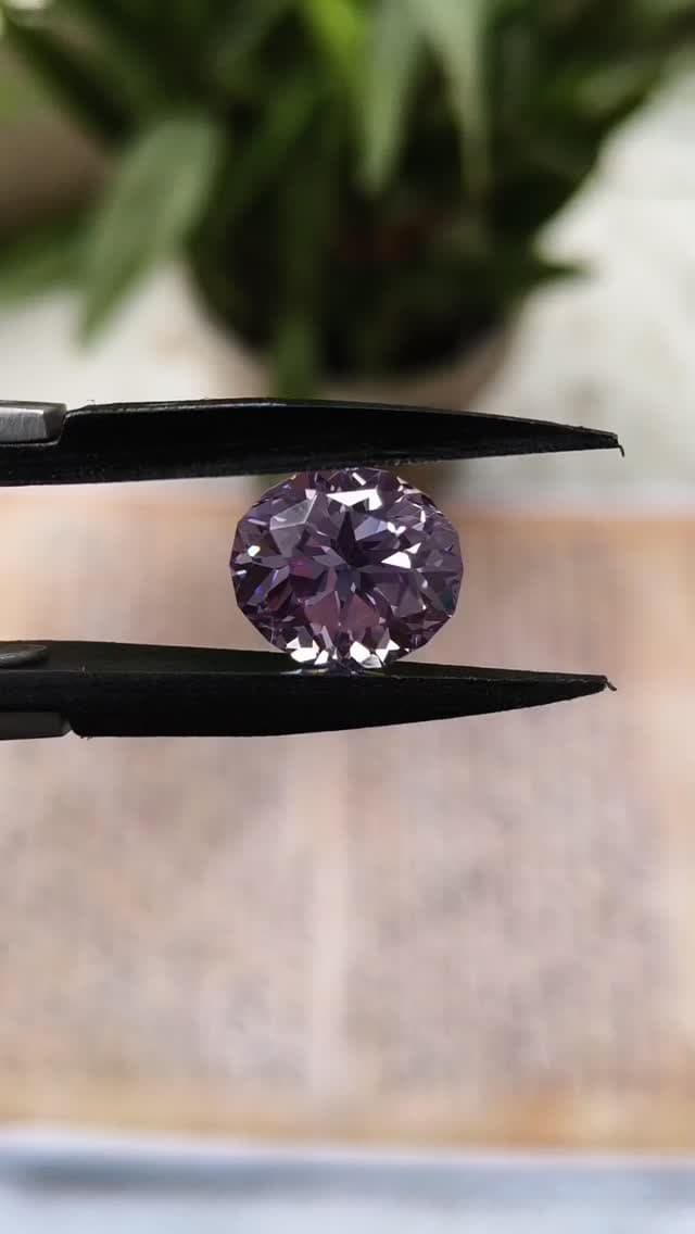 Spinel 0.00 ct